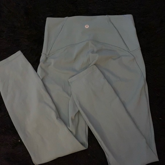 Lululemon bundle~4 pieces still available - Picture 4 of 8